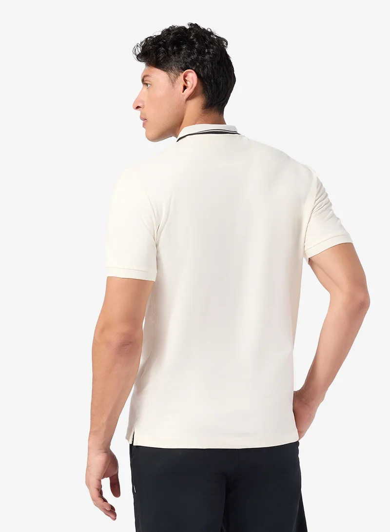 جس Lyle Short Sleeve Polo